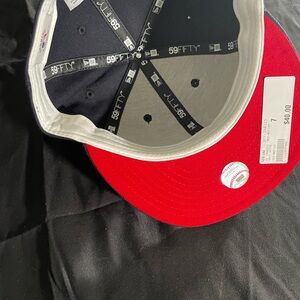 New Era Yankees Red brim cap
